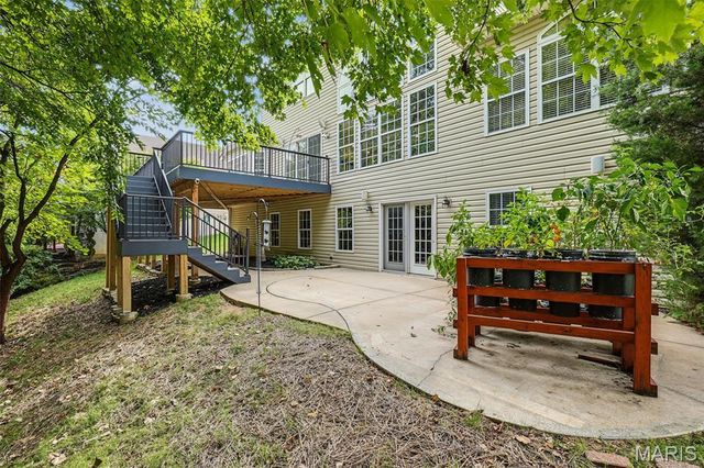 1052 Brook Mont Drive, O'fallon, MO 63366
