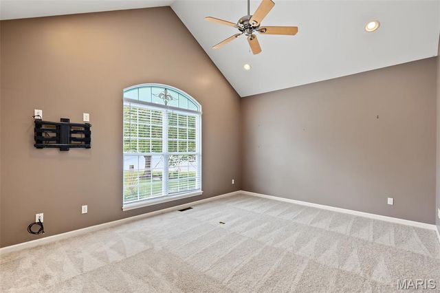 1052 Brook Mont Drive, O'fallon, MO 63366