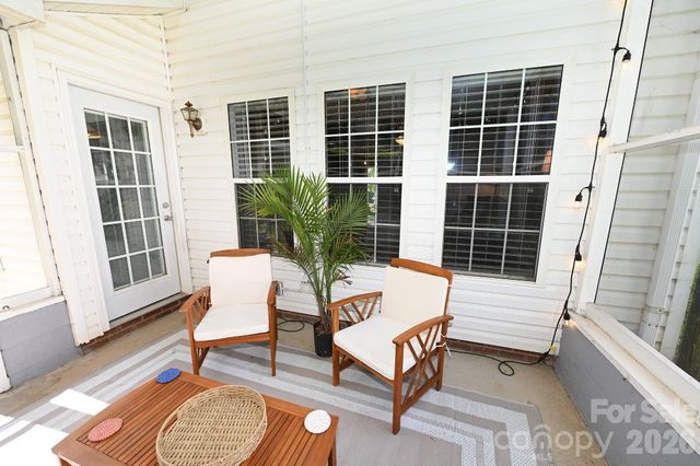 236 17th Avenue SE, Hickory, NC 28602