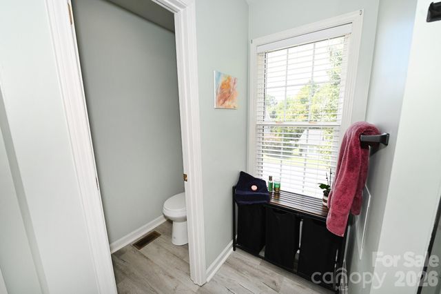 236 17th Avenue SE, Hickory, NC 28602