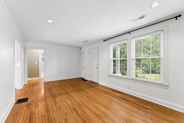 1019 Battlefield Dr, Nashville, TN 37204