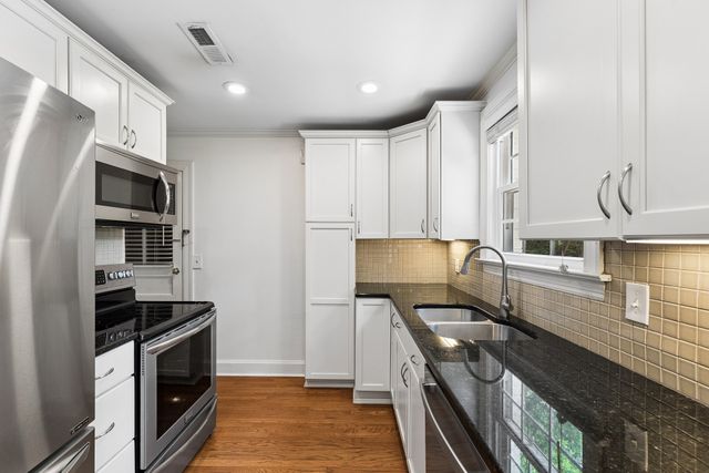 1019 Battlefield Dr, Nashville, TN 37204