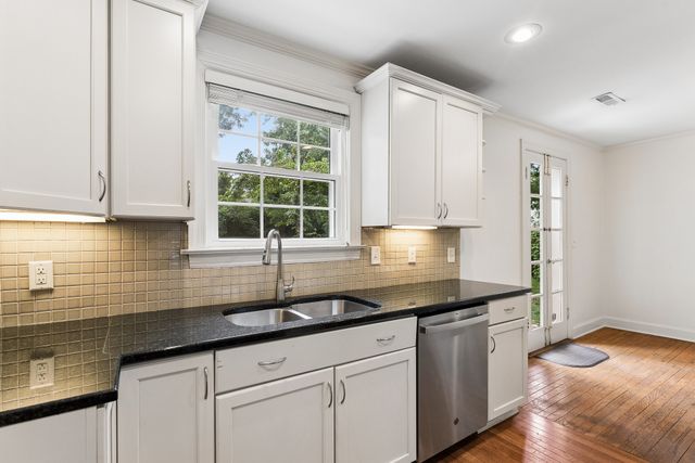 1019 Battlefield Dr, Nashville, TN 37204