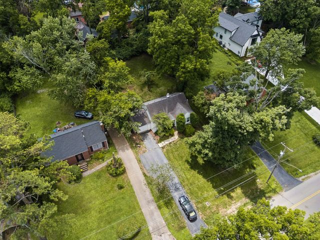 1019 Battlefield Dr, Nashville, TN 37204