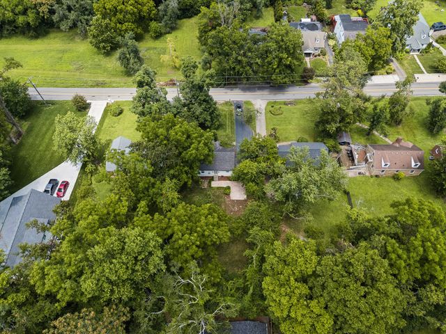 1019 Battlefield Dr, Nashville, TN 37204