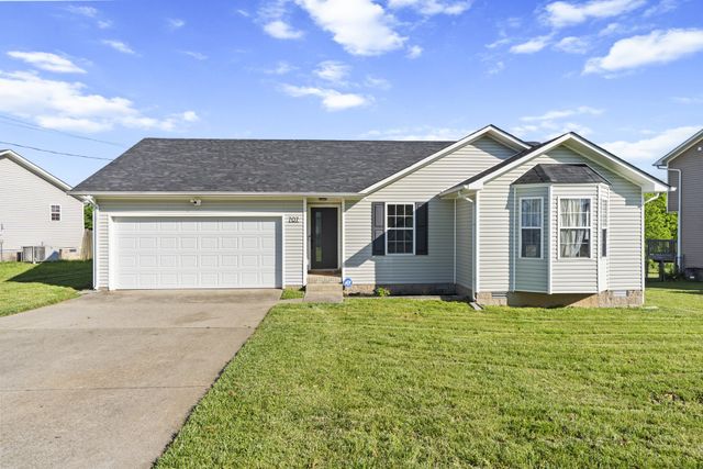 707 Shetland Dr, Oak Grove, KY 42262