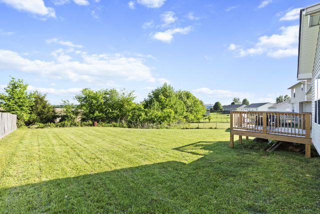 707 Shetland Dr, Oak Grove, KY 42262