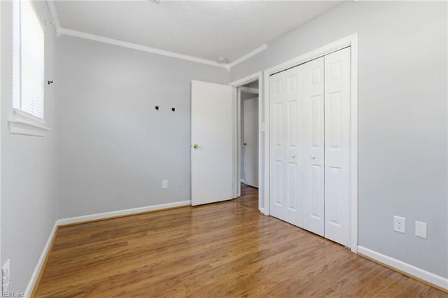214 Belray DR, Newport News, VA 23601