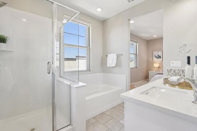 951 Arrowleaf Place, San Jose, CA 95131