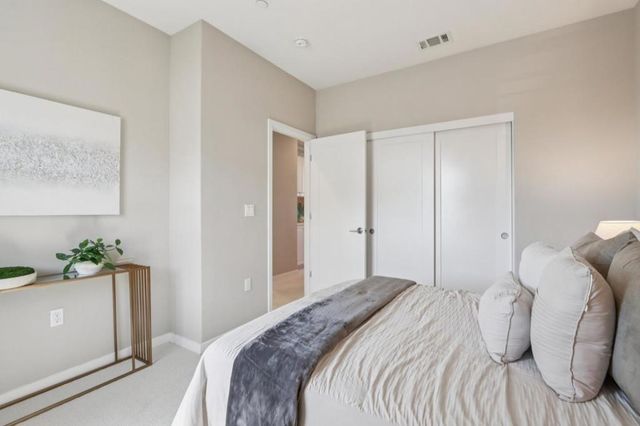 951 Arrowleaf Place, San Jose, CA 95131