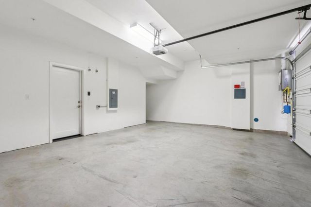 951 Arrowleaf Place, San Jose, CA 95131