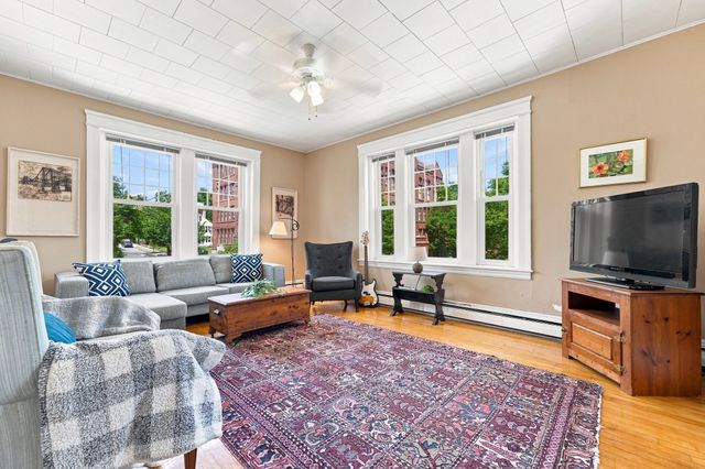 41 Chatham St 5, Worcester, MA 01609
