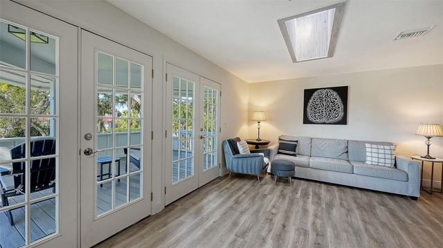 3783 BENEVA OAKS BOULEVARD, Sarasota, FL 34238