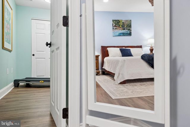 2490 TREE HOUSE DR, Woodbridge, VA 22192