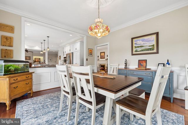 2490 TREE HOUSE DR, Woodbridge, VA 22192