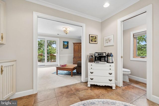 2490 TREE HOUSE DR, Woodbridge, VA 22192