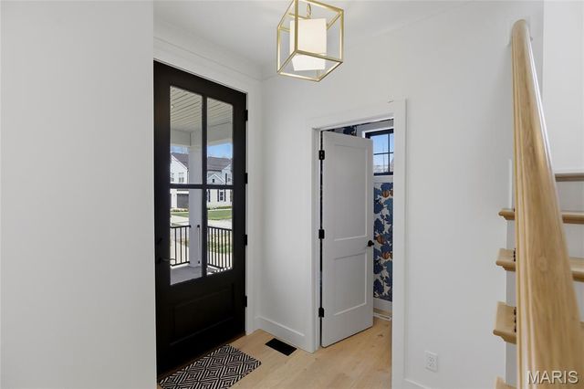 516 Arminda Avenue, Kirkwood, MO 63122