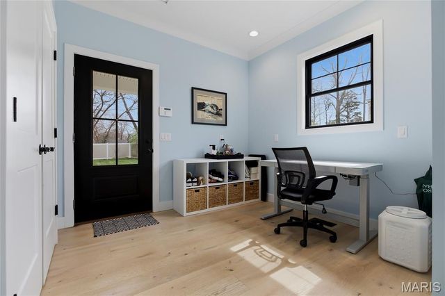 516 Arminda Avenue, Kirkwood, MO 63122