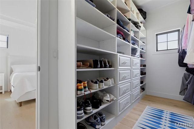 516 Arminda Avenue, Kirkwood, MO 63122