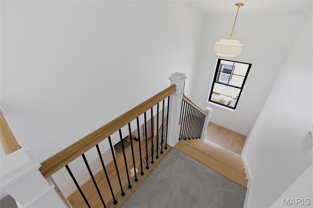 516 Arminda Avenue, Kirkwood, MO 63122