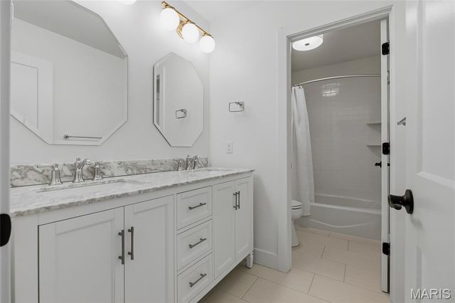 516 Arminda Avenue, Kirkwood, MO 63122