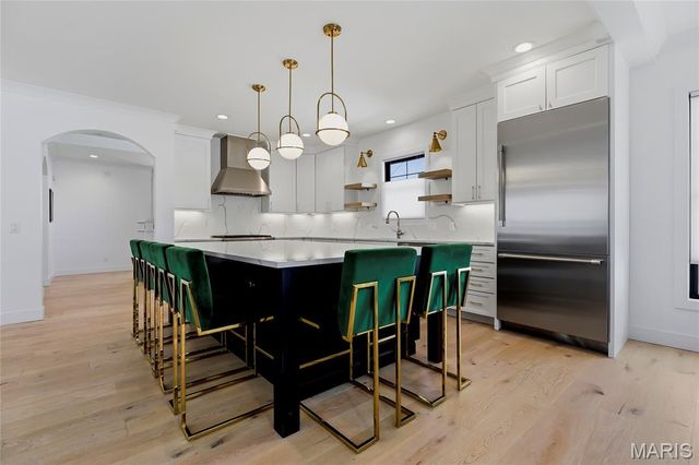 516 Arminda Avenue, Kirkwood, MO 63122