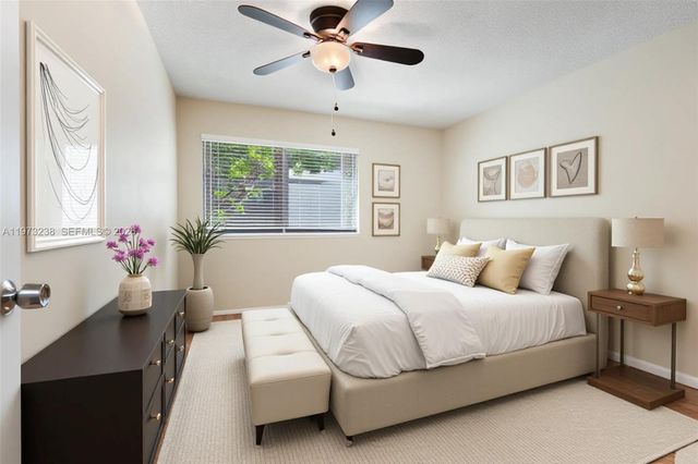 5216 NE 6th Ave B3, Oakland Park, FL 33334