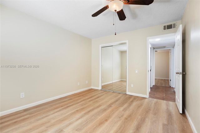 5216 NE 6th Ave B3, Oakland Park, FL 33334