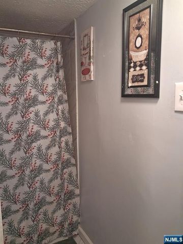 176 Beech Street, Paterson, NJ 07501