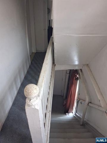 176 Beech Street, Paterson, NJ 07501