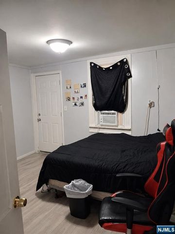 176 Beech Street, Paterson, NJ 07501