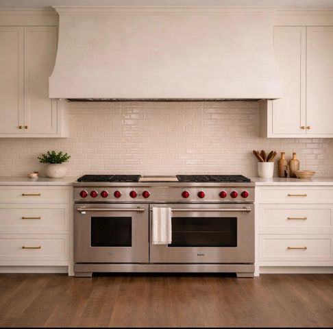 132 Minnetonka Avenue N, Wayzata, MN 55391