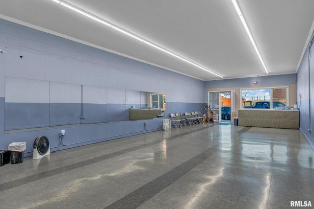 1018 15TH Avenue, East Moline, IL 61244