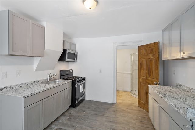 1210 Carbon Street, Syracuse, NY 13208