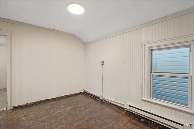 1210 Carbon Street, Syracuse, NY 13208