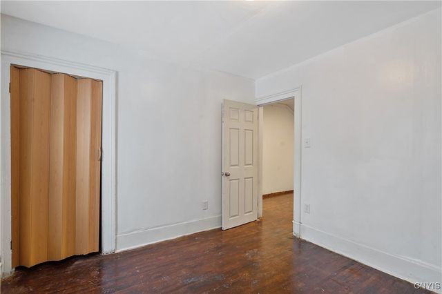 1210 Carbon Street, Syracuse, NY 13208