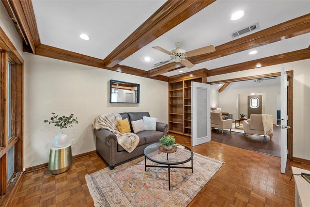 2804 Chimney Hill Drive, Waco, TX 76708
