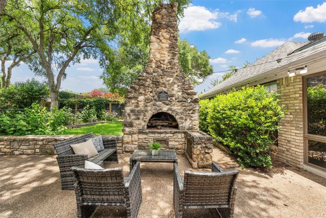 2804 Chimney Hill Drive, Waco, TX 76708