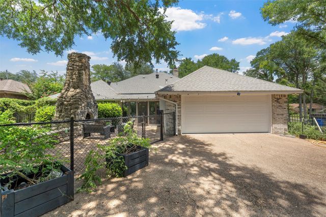 2804 Chimney Hill Drive, Waco, TX 76708