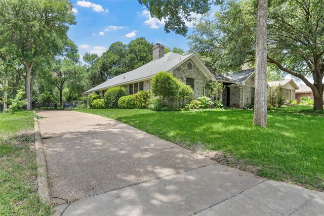 2804 Chimney Hill Drive, Waco, TX 76708