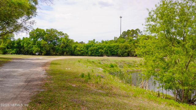 96585 CHESTER Road, Yulee, FL 32097