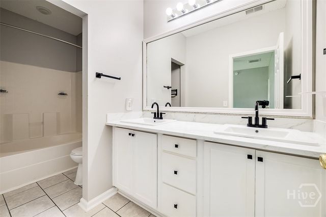 155 Alexander Way, Richmond Hill, GA 31324