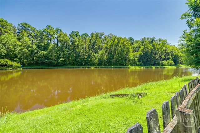 155 Alexander Way, Richmond Hill, GA 31324