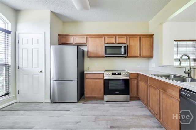 155 Alexander Way, Richmond Hill, GA 31324