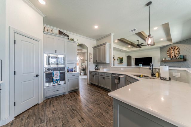 1072 Uplift Drive, Weatherford, TX 76087