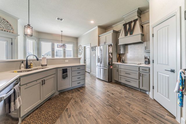 1072 Uplift Drive, Weatherford, TX 76087