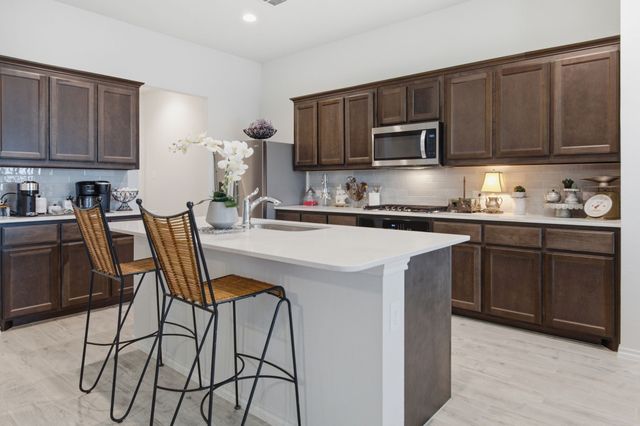 420 Basalt Drive, Azle, TX 76020