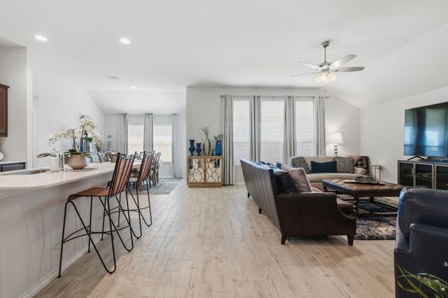 420 Basalt Drive, Azle, TX 76020