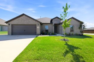 420 Basalt Drive, Azle, TX 76020