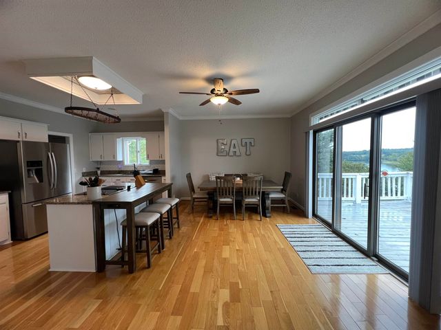 166 Stoneridge Drive, Chesnee, SC 29323